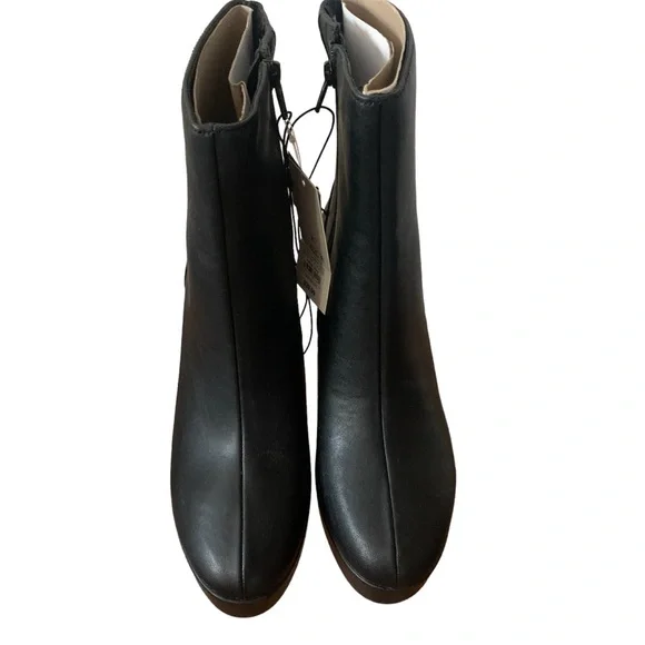 Womens A New Day Black Platform Boots for fall - Picture 3 of 4